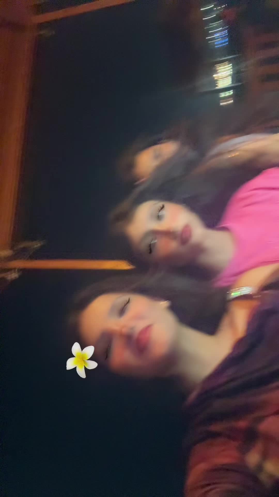 @𝑨 𝑹 𝑽 𝑨 🌷