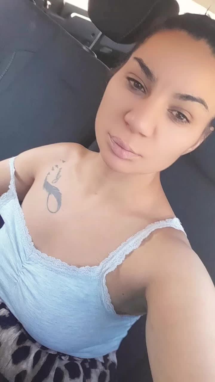 @Andreea Simon