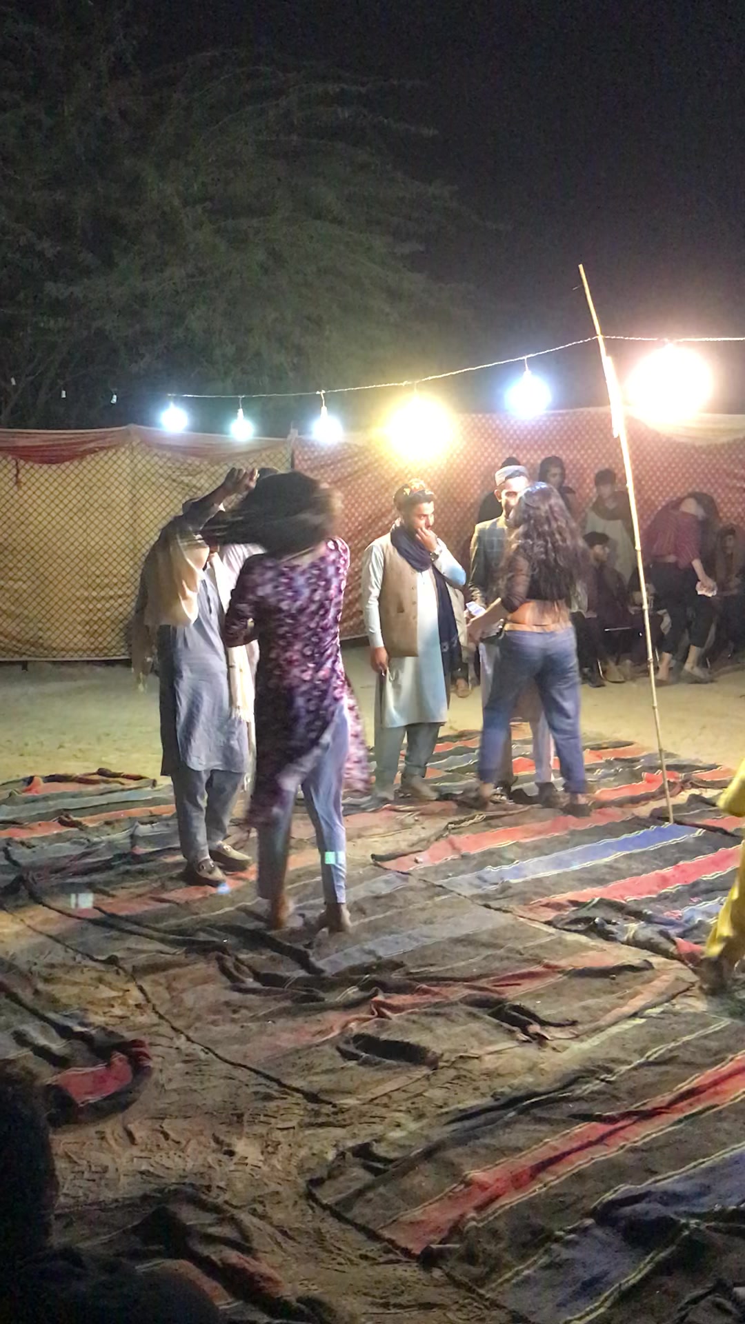 @🦋جوند پرست🦋