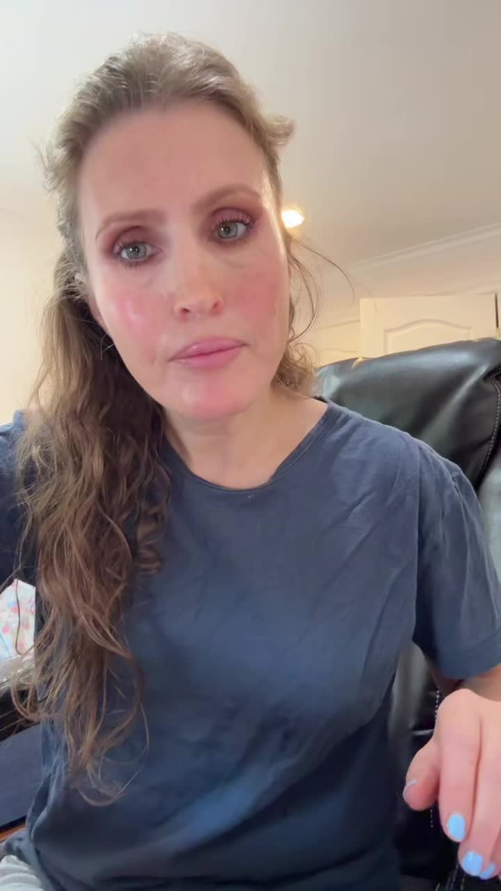 @Dr. Annie🎗️ObGyn