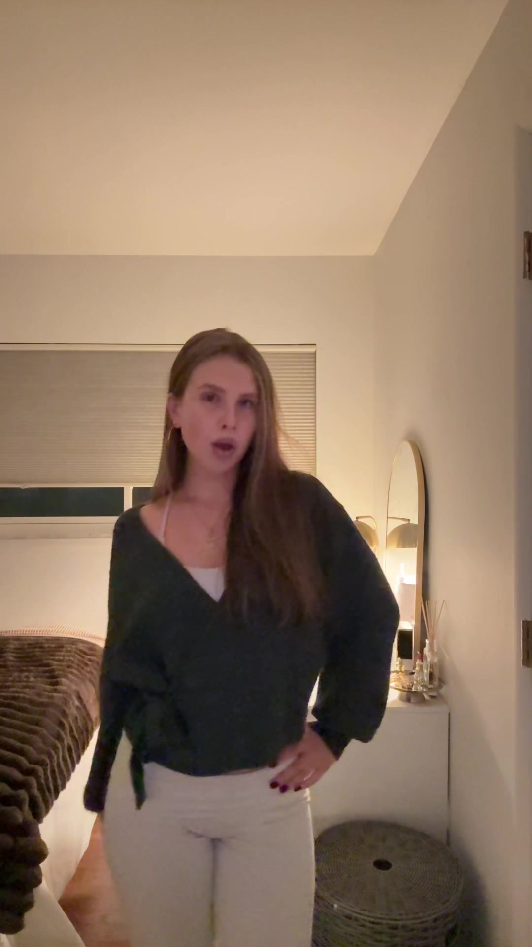 @bella