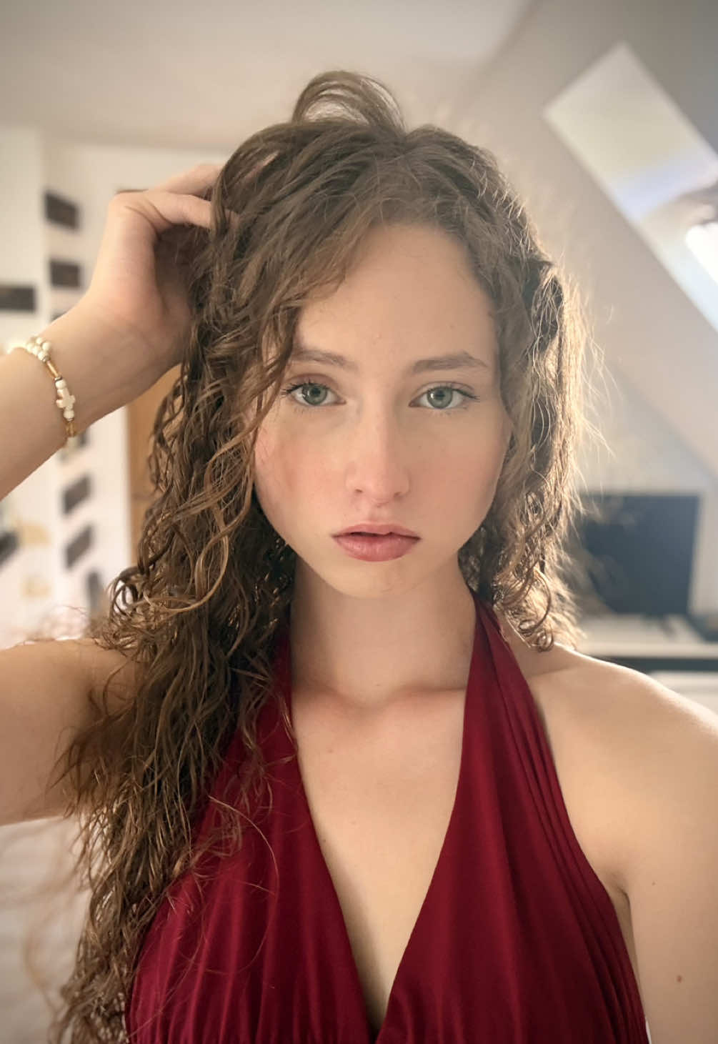 @𝒮𝑒𝓁𝒾𝓃𝒶