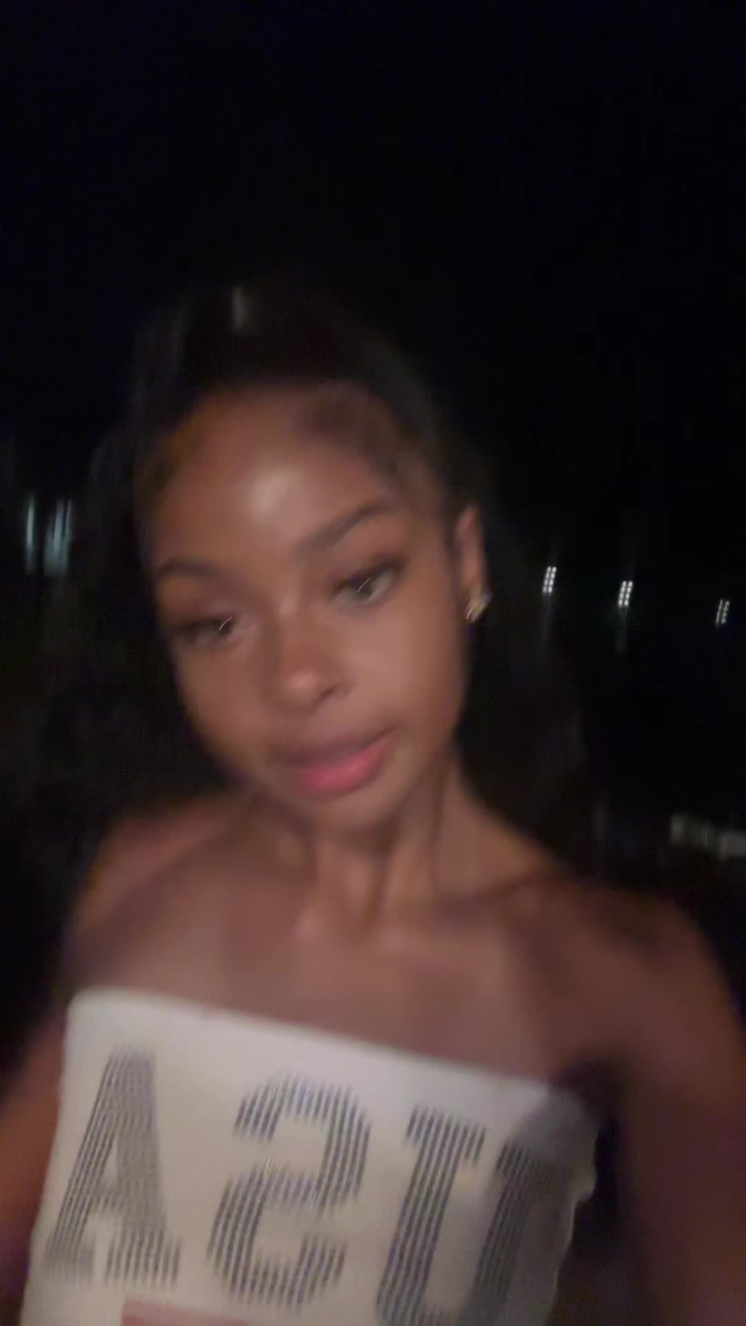 @chloe