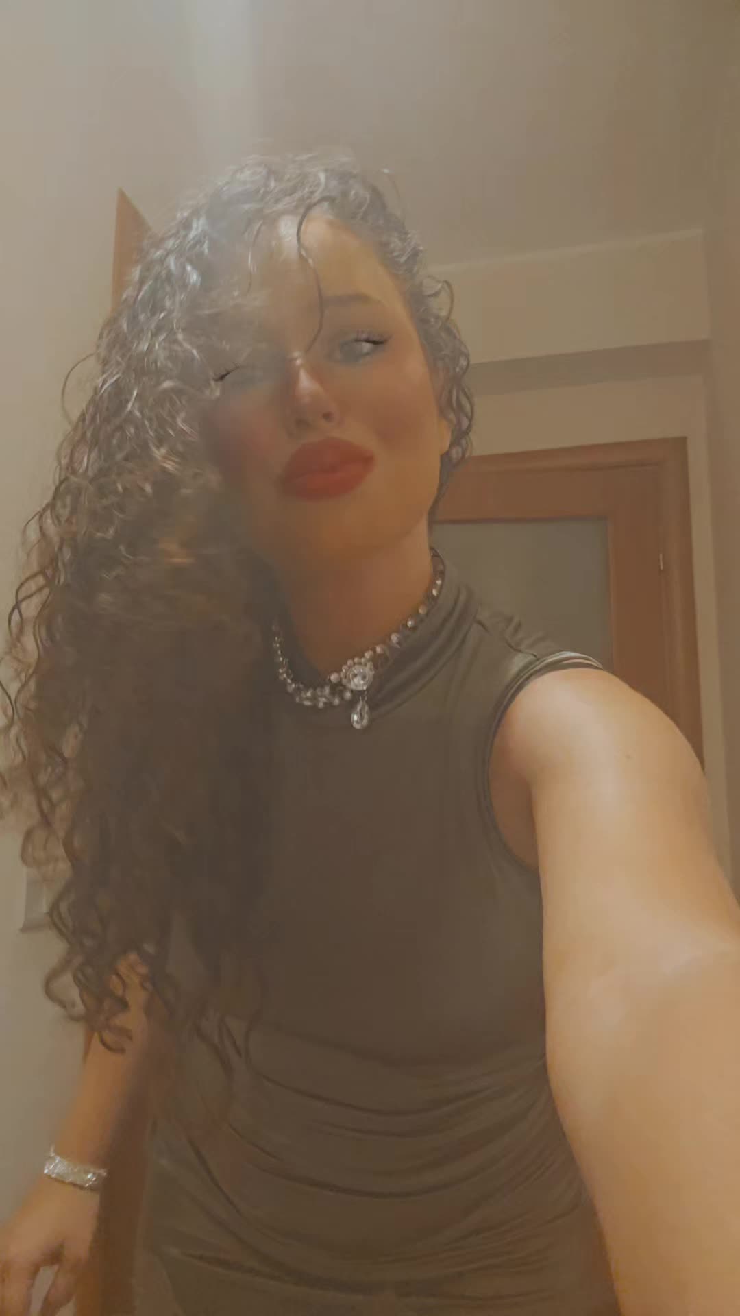 @Debora