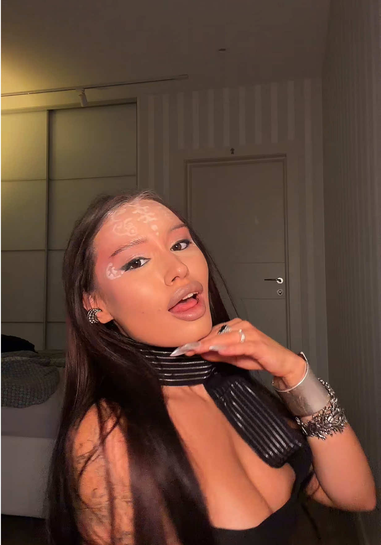 @бай