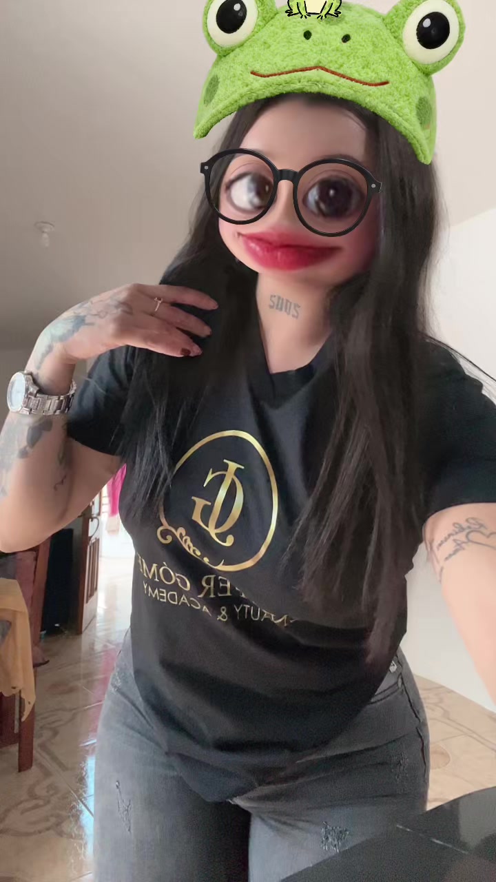 @Kattita🍒