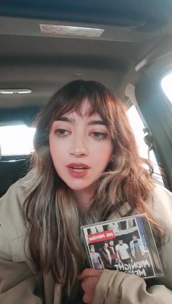 @chillimica_fan32