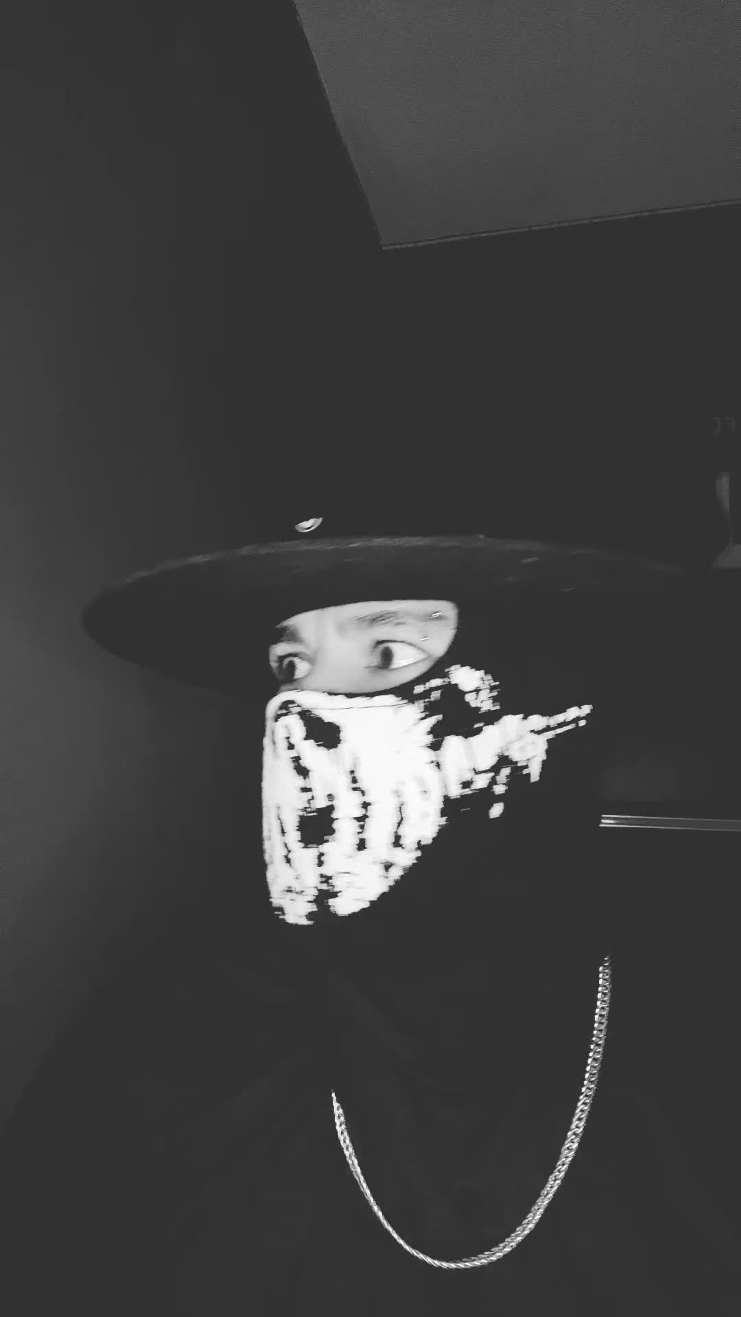 @SkullRider
