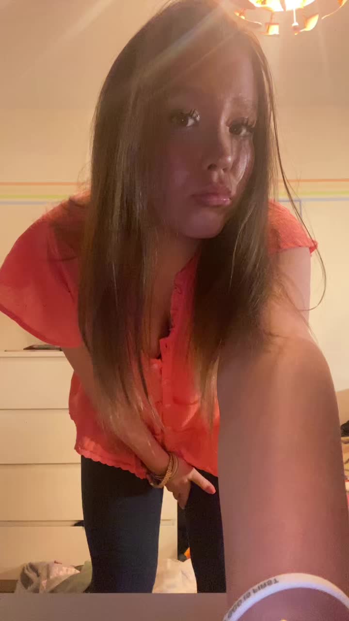 @Emmivkm