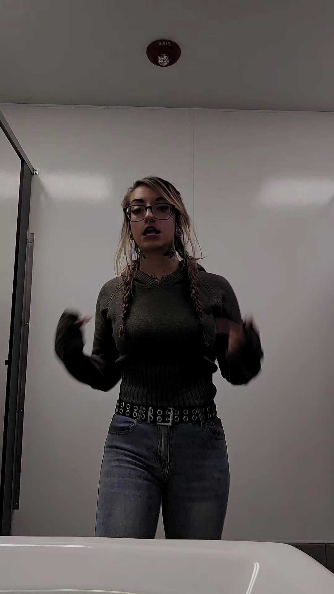 @Smurfymerfy