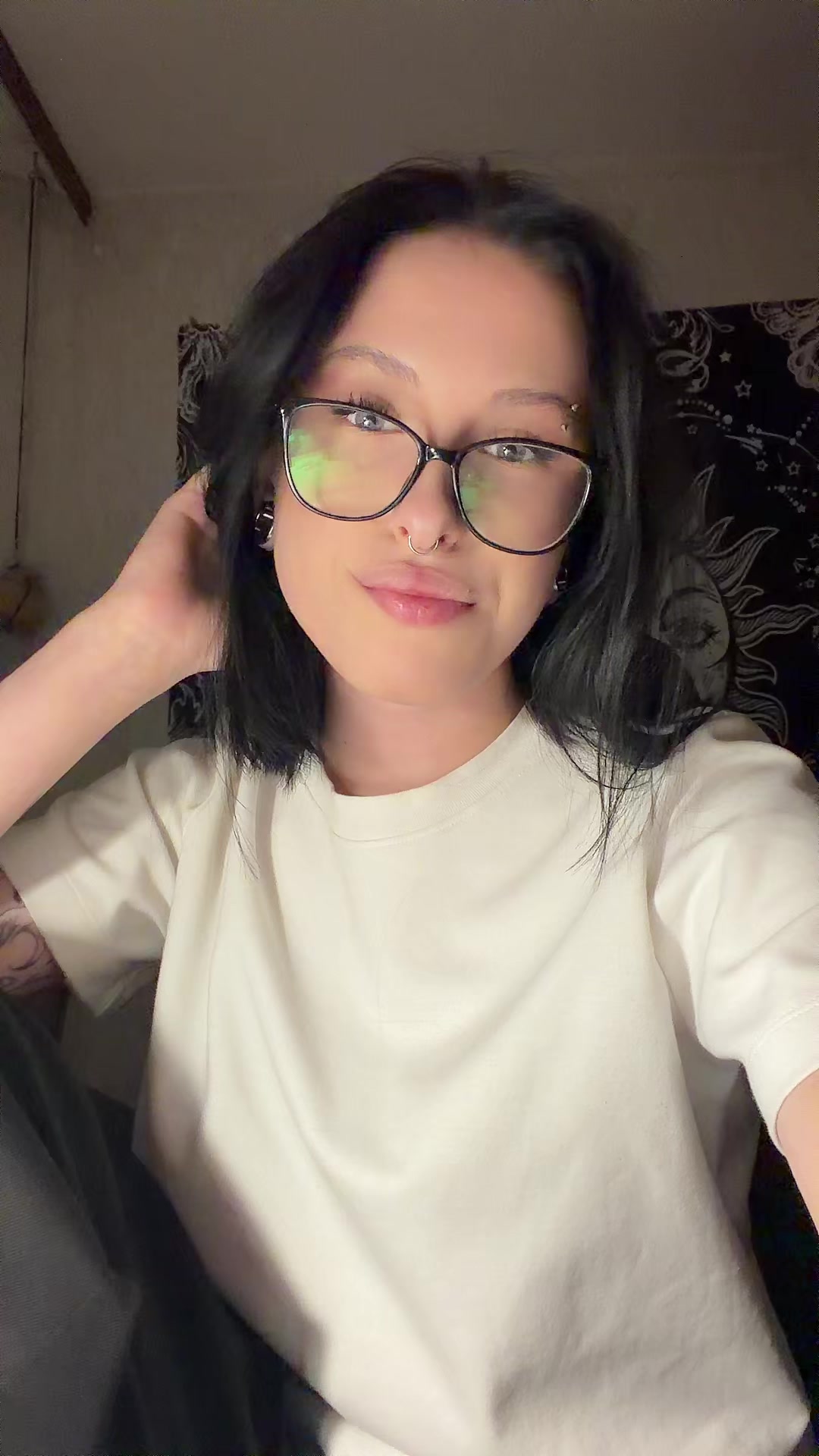 @Санька
