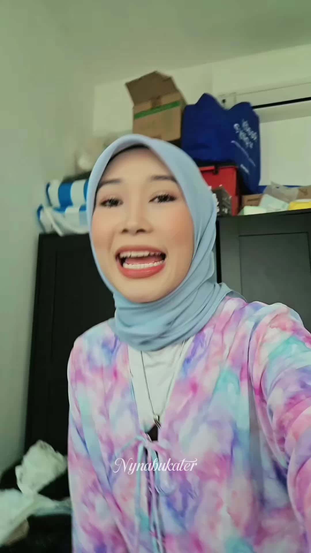 @Nynabukater