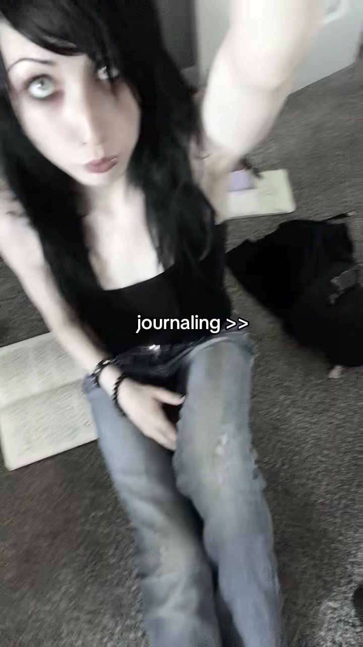 @kairi ๐ชฝ๐ ๐ฆข