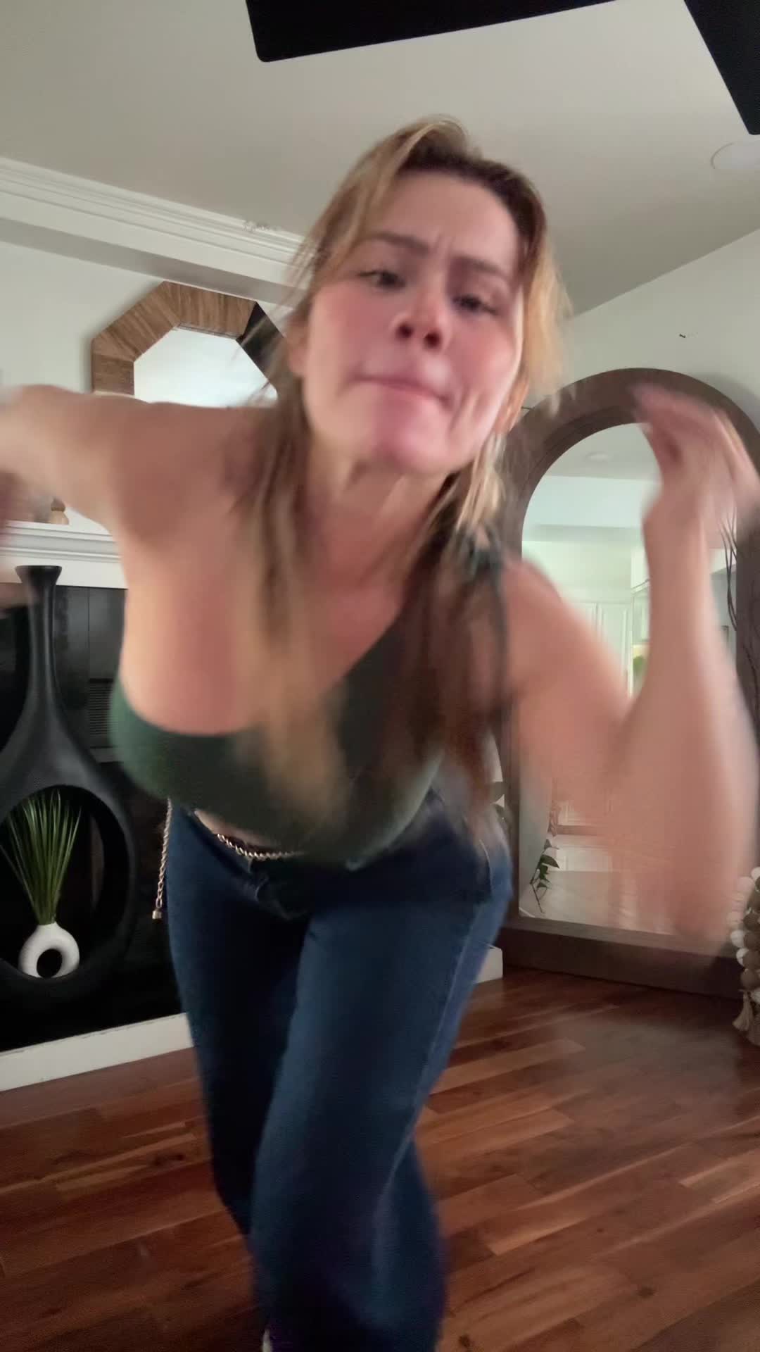 @Karla Ortiz