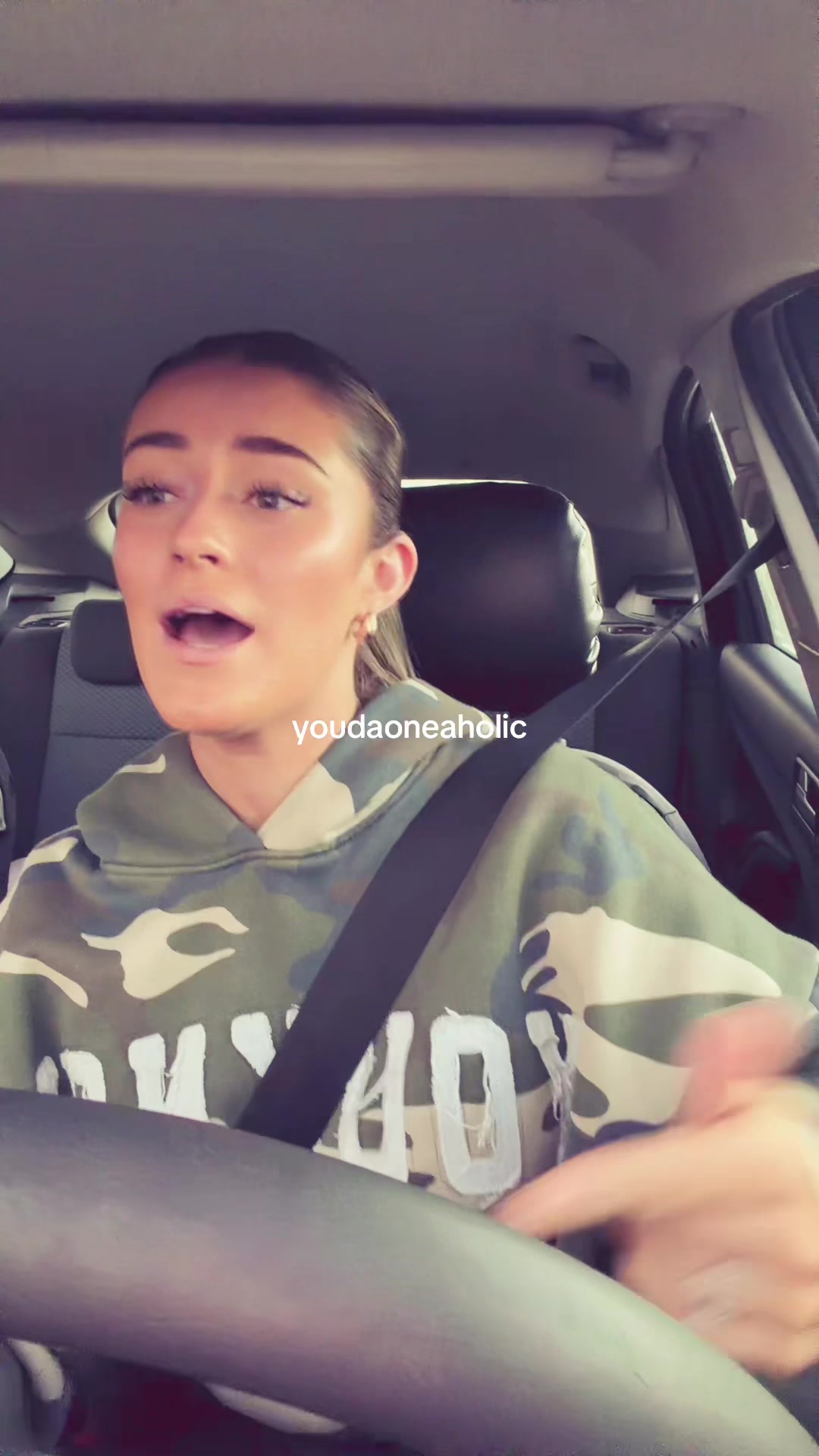 @ashbond_