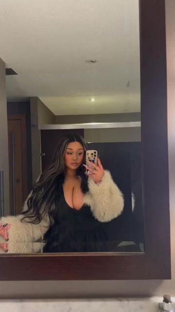@Kékéli Reine Kuwonu