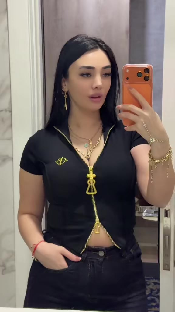 @Mavish_42