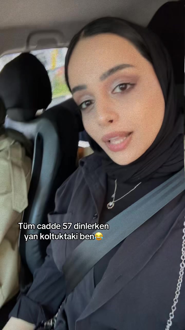 @Yussii