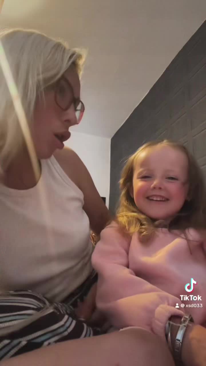 @xsd033