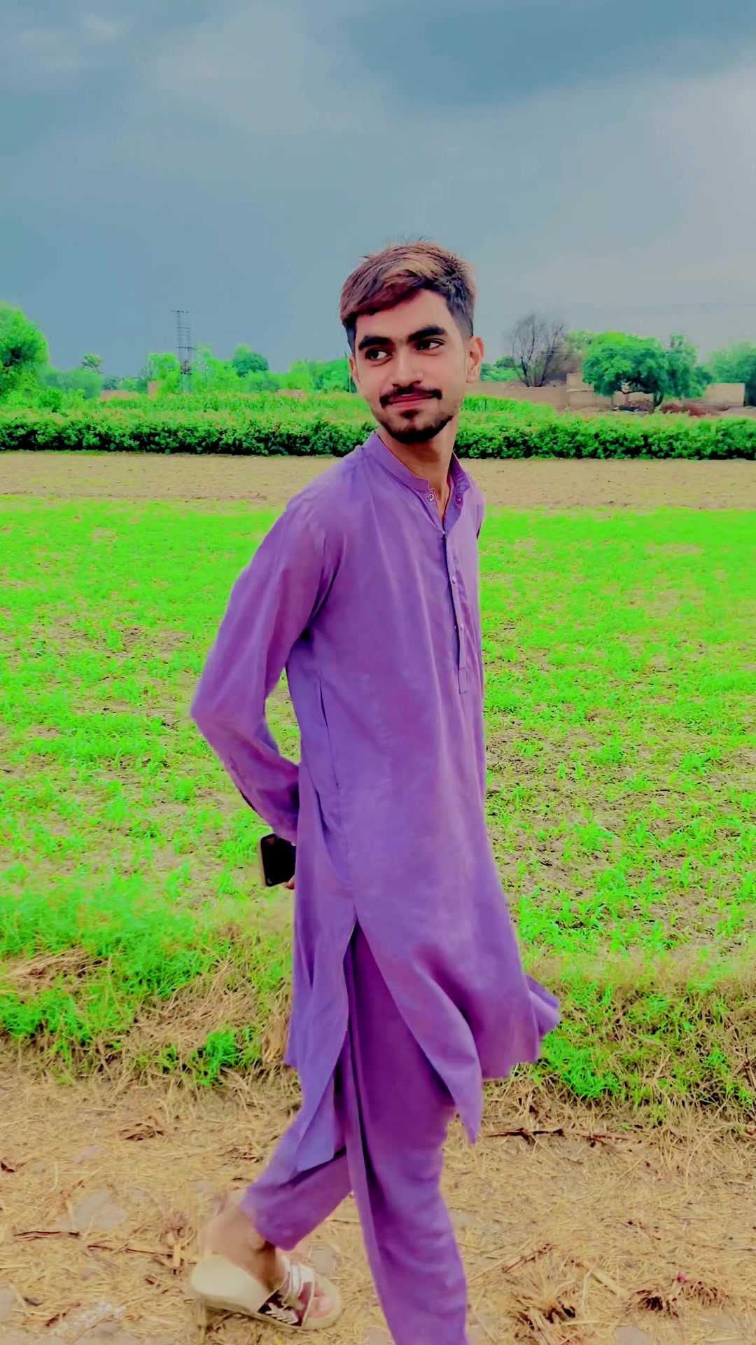 @Fãkhâr Ãbbås Dhùdhì