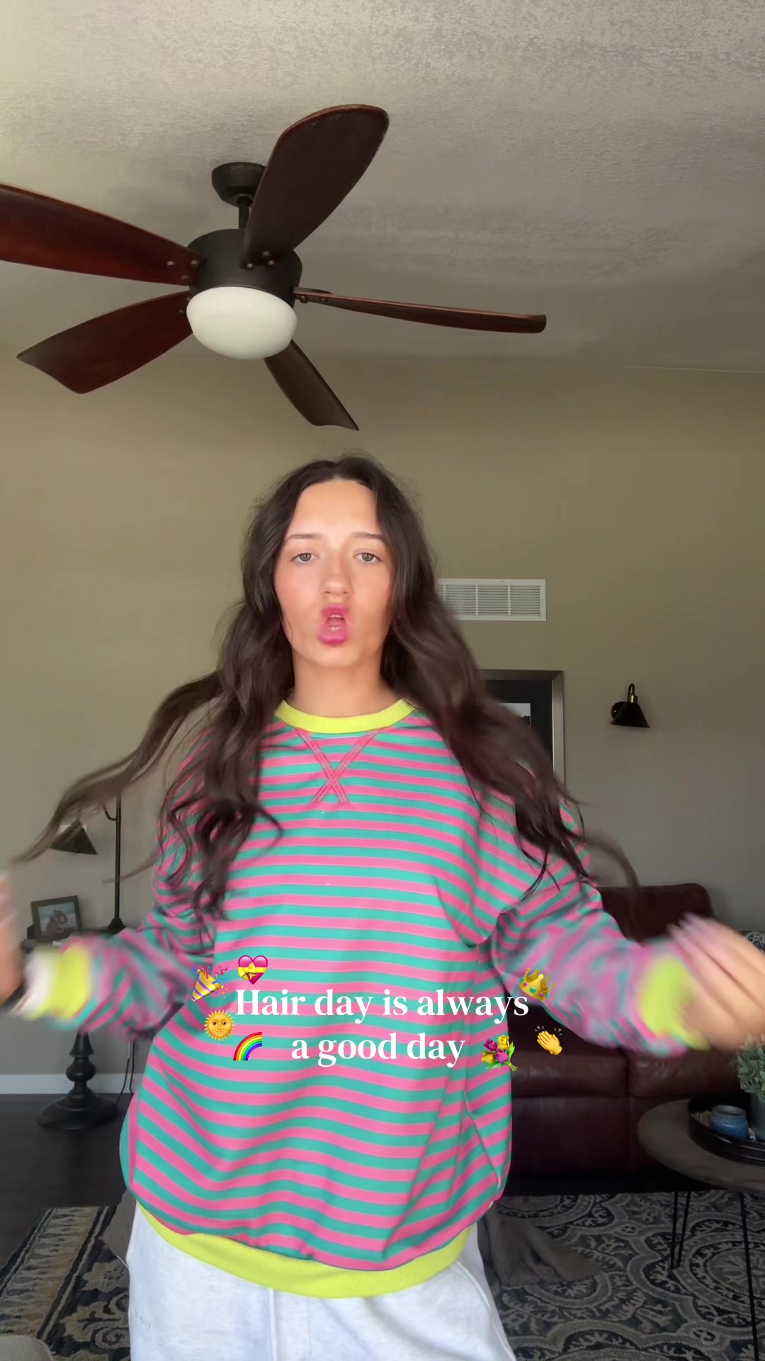 @izzybellaa 🪩✨🎉🧁