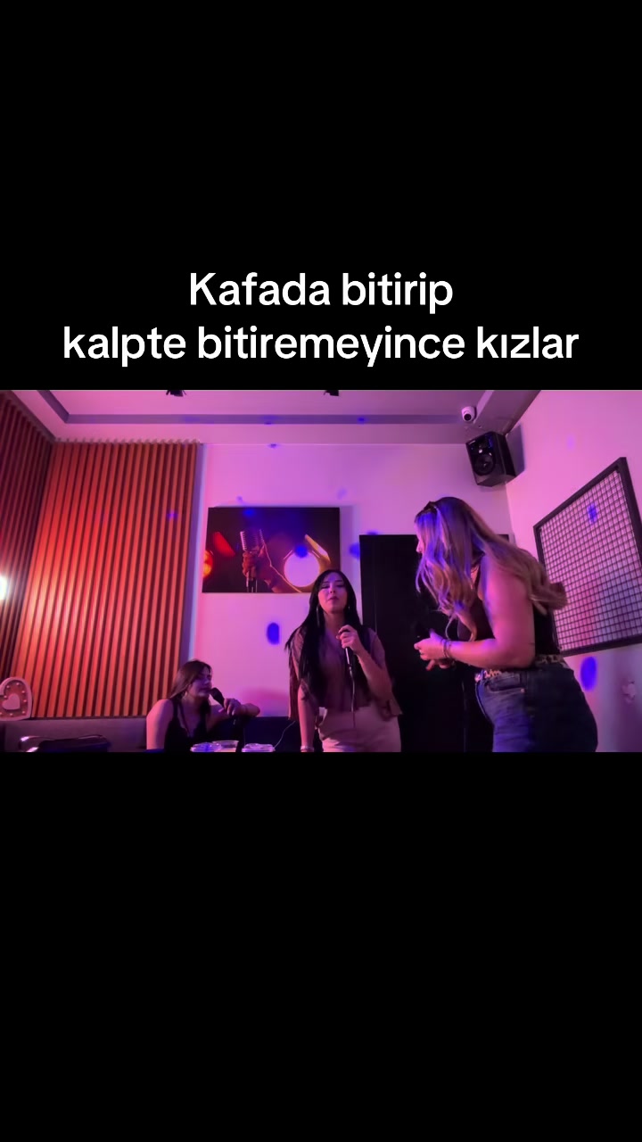 @yarenipekb