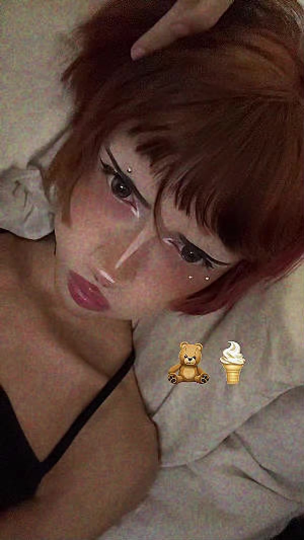 @dollcuff