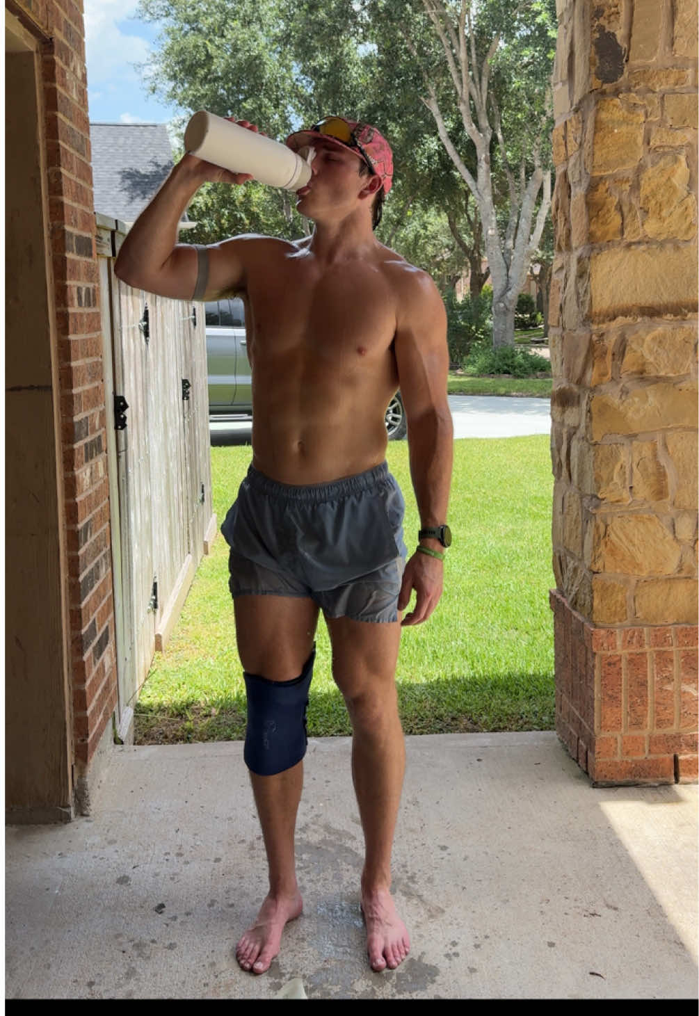 @zachyovan