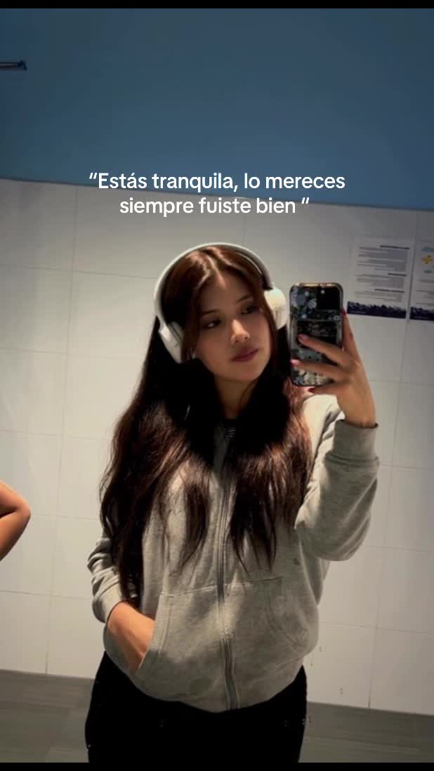 @Tatiana León