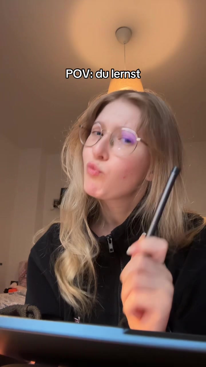 @Tiღea ⭐️