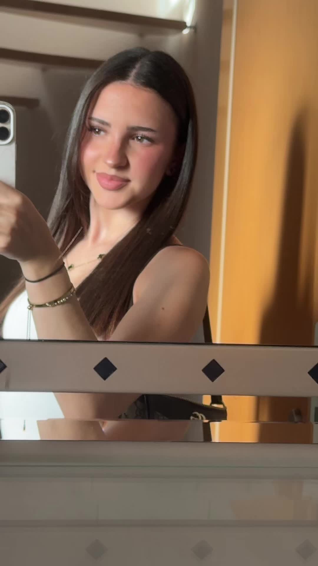 @🇷🇺