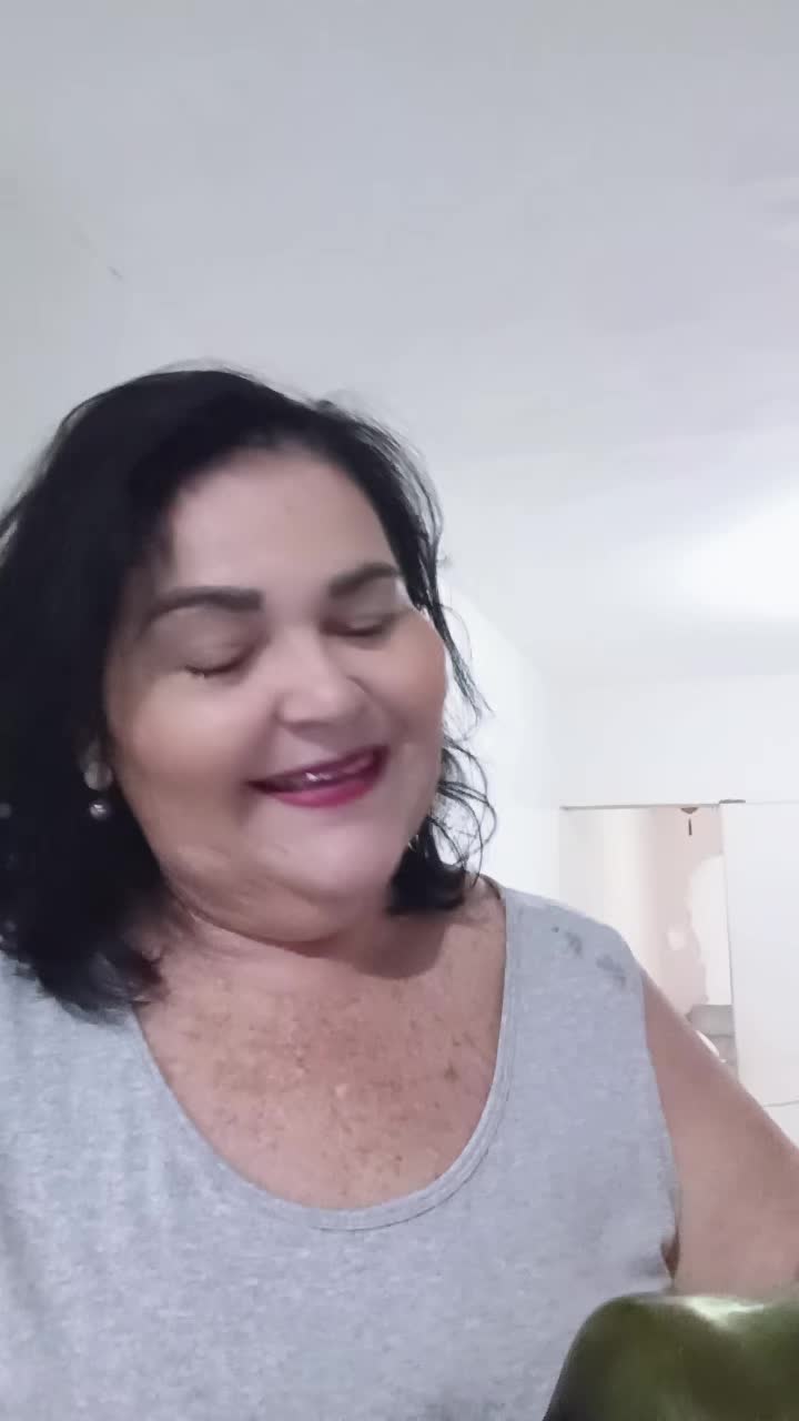 @Cl&aacute;udia Regina Pires da Silva