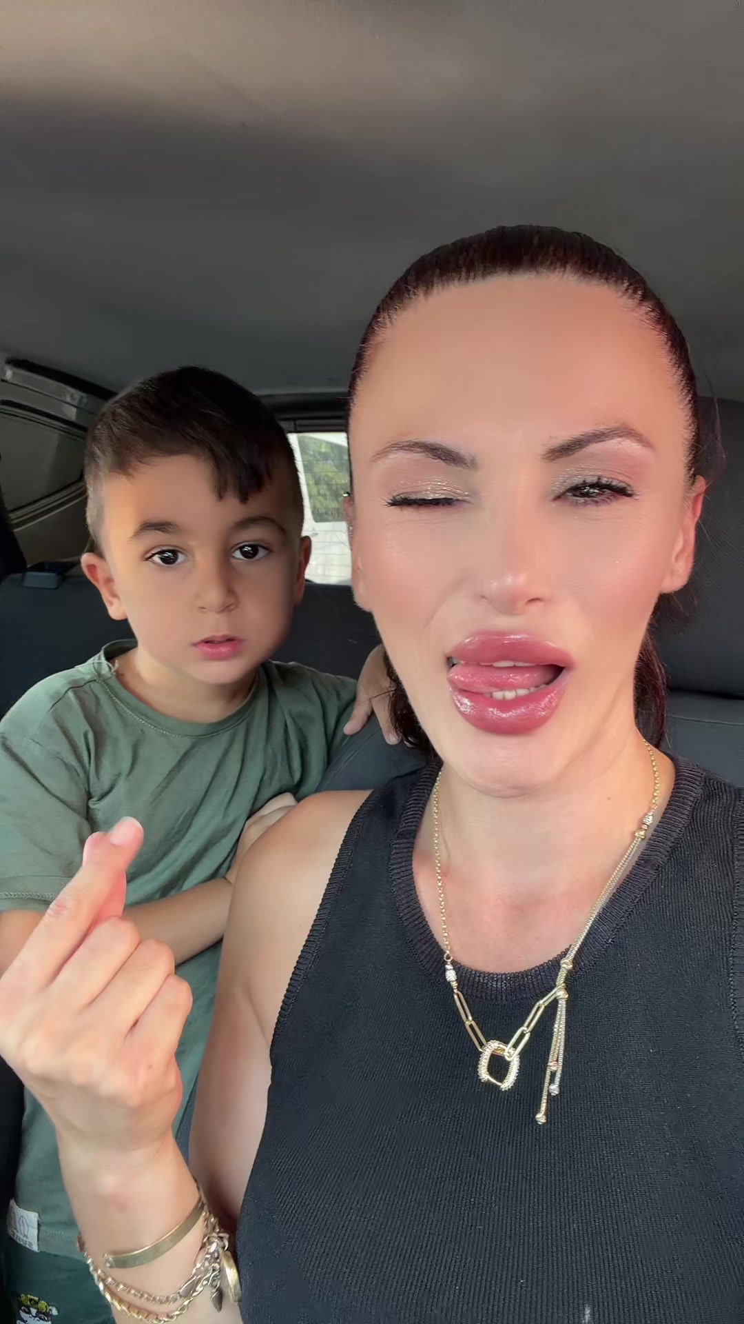 @tati😍tatiana
