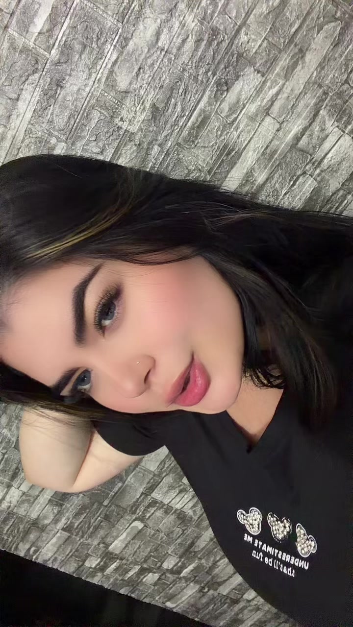 @Karol💋