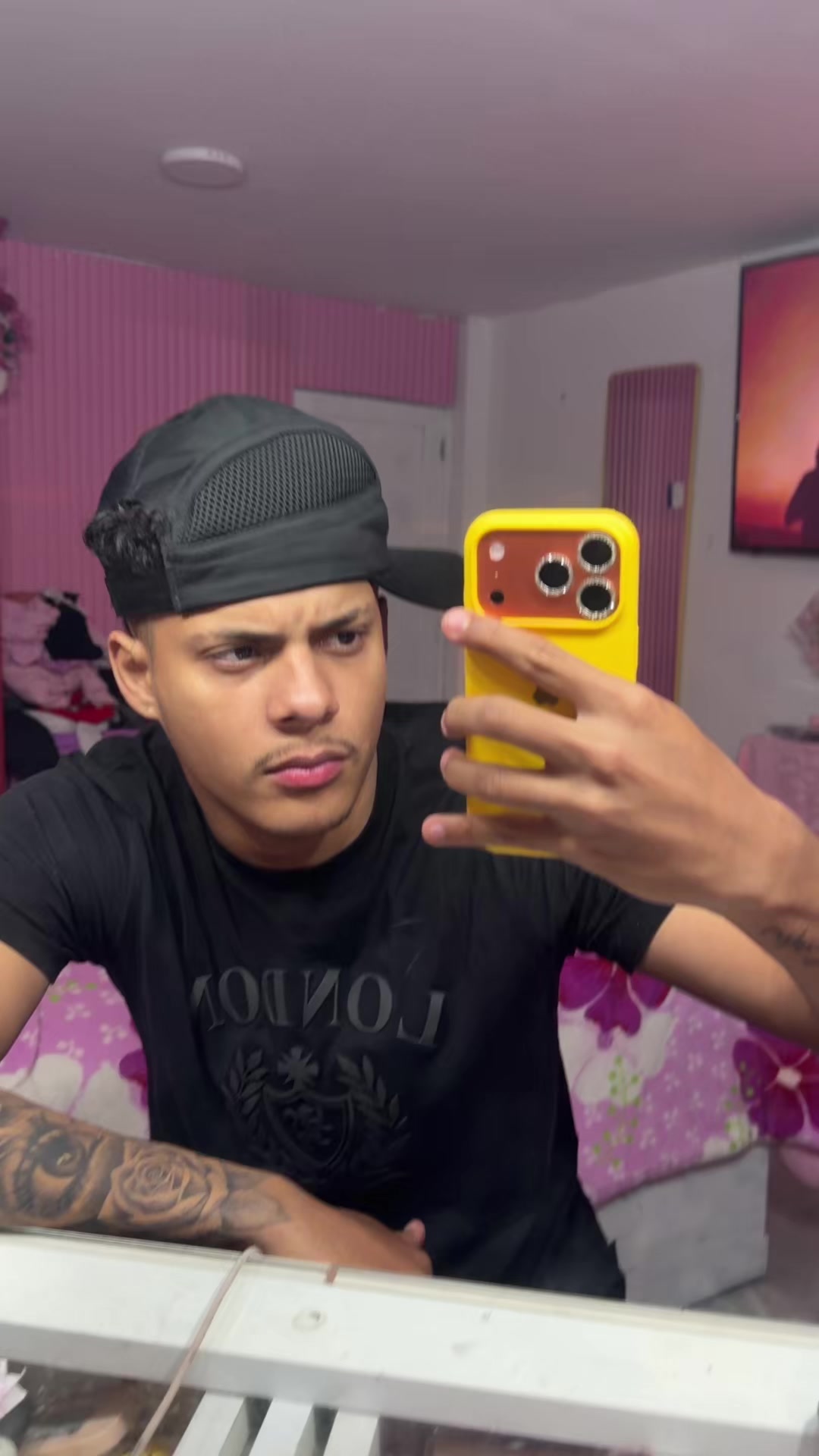 @Soyalejandro