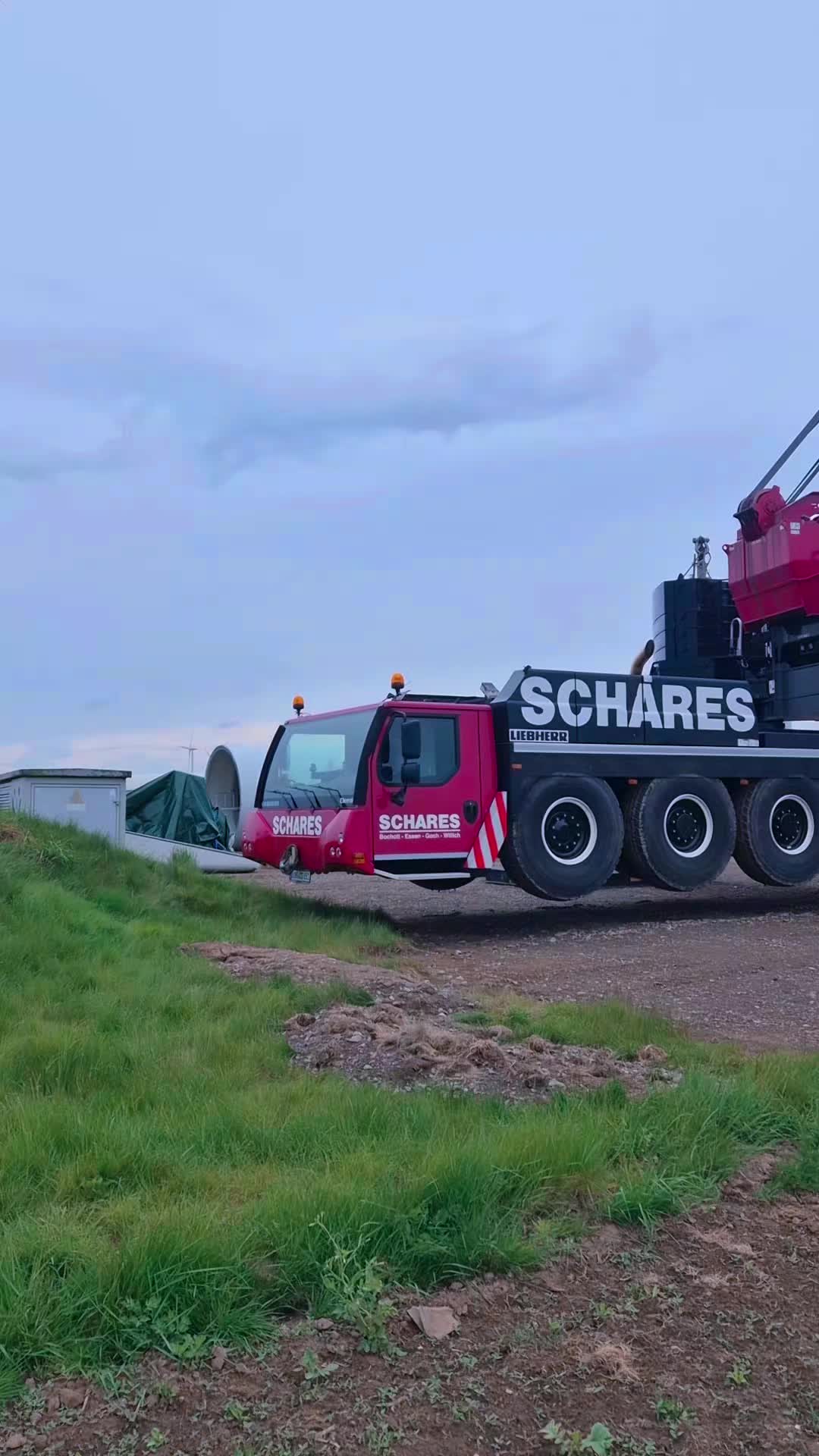 @Schwenk-Akrobat/en 🏗🪝🇩🇪