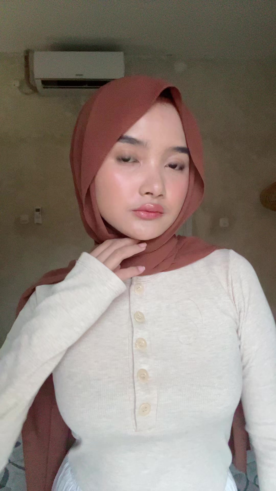 @Rr. Athaya