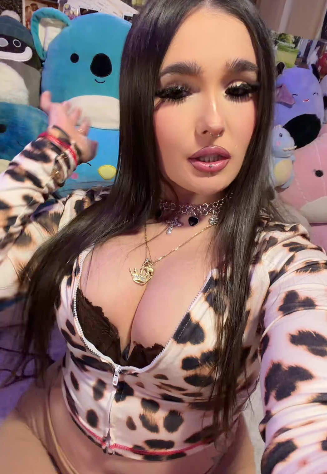 @doll 𖣂