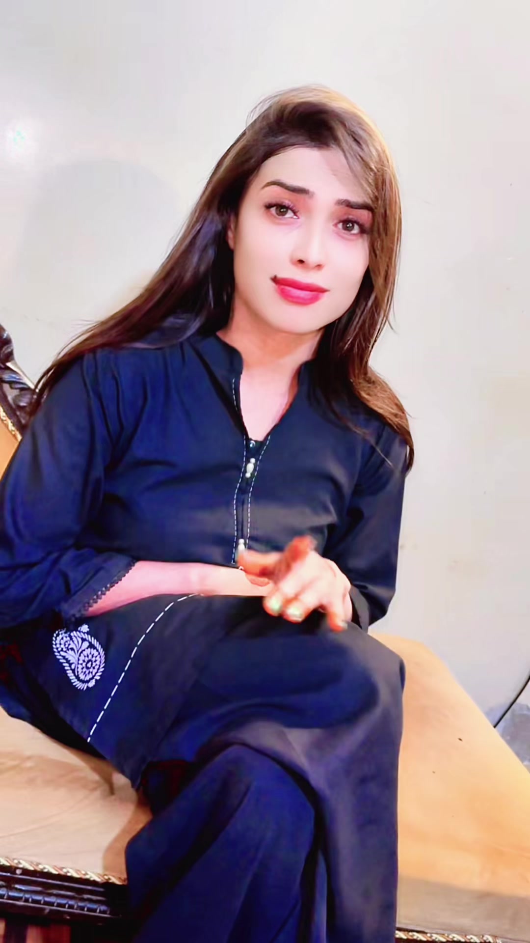 @Hot 🔥Kashmiri qauen