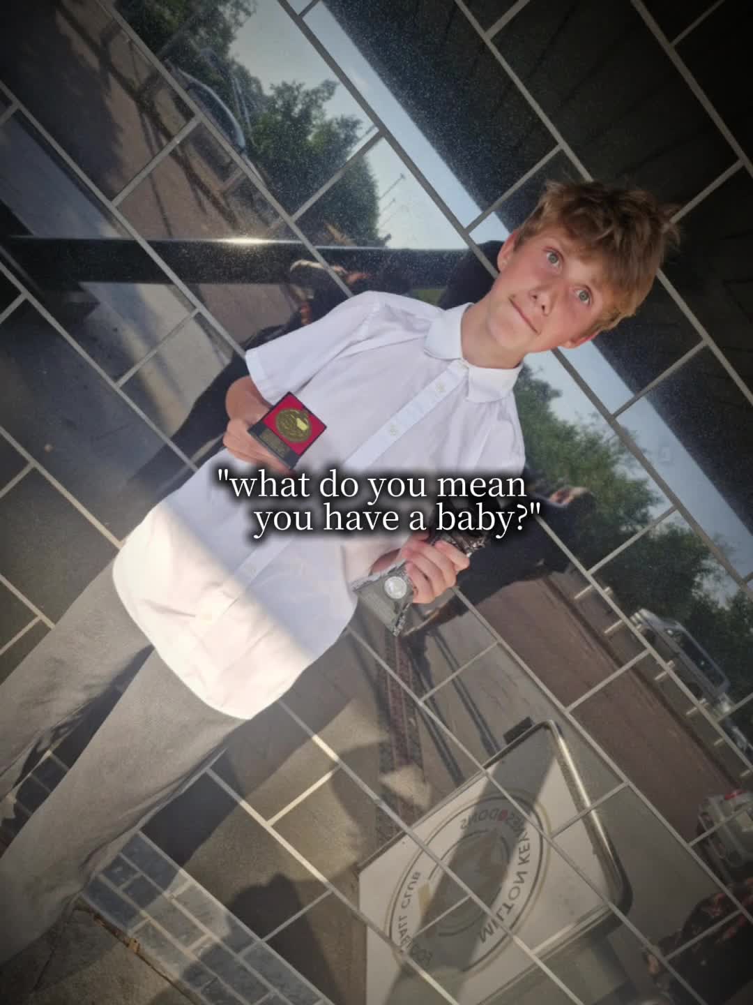 @Leighton