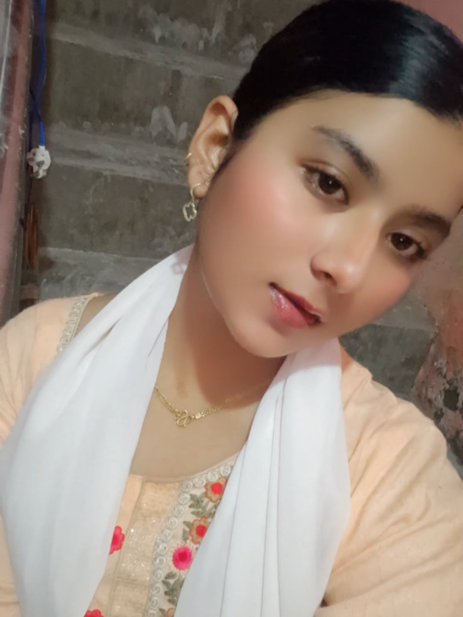 @Saluu_🌛
