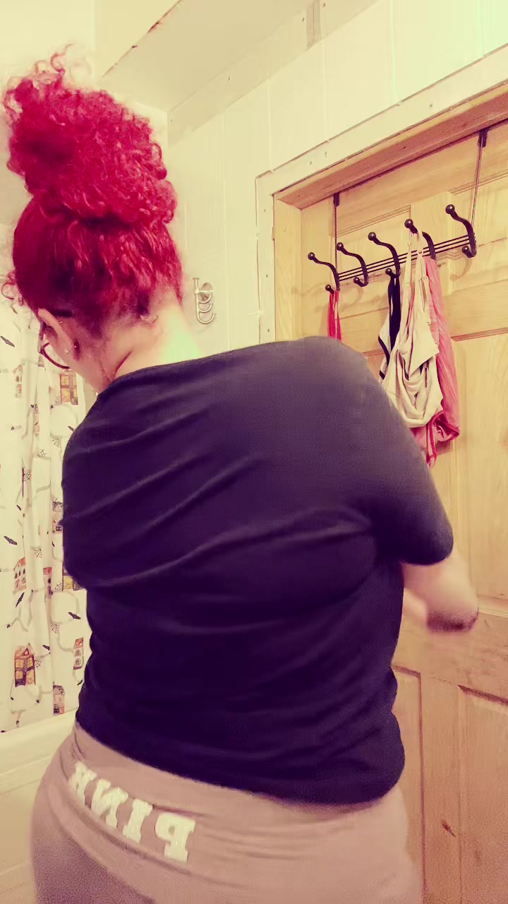 @thickbbria