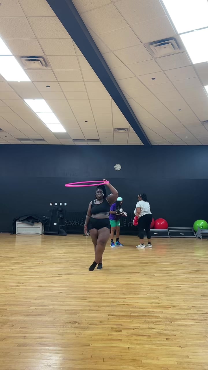 @TheeGalavantingBae