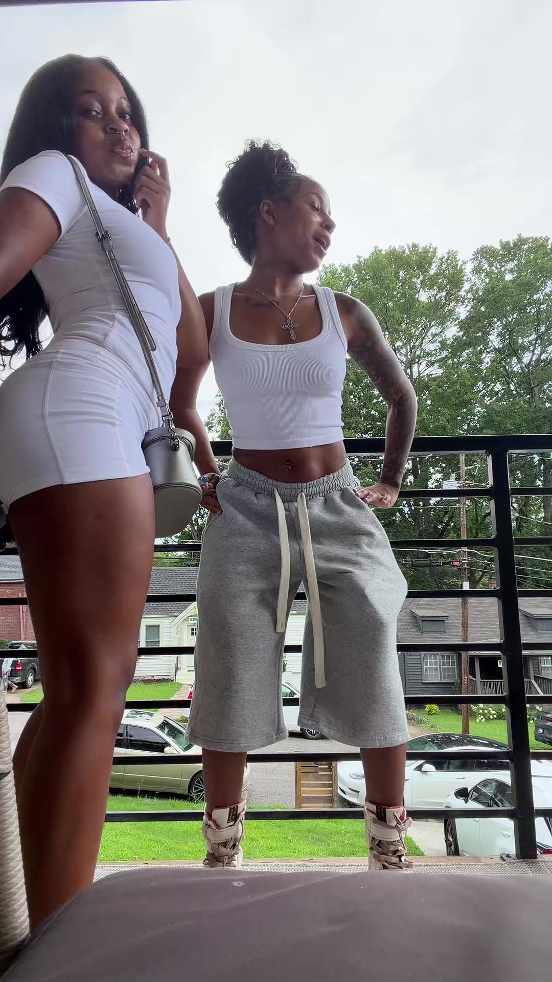 @NiyaaaDenee💕