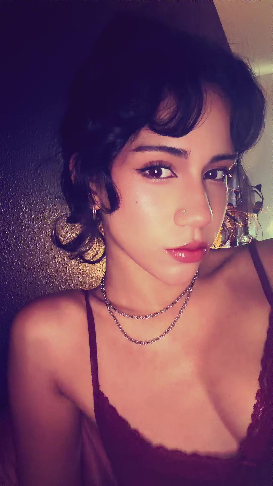 @:3