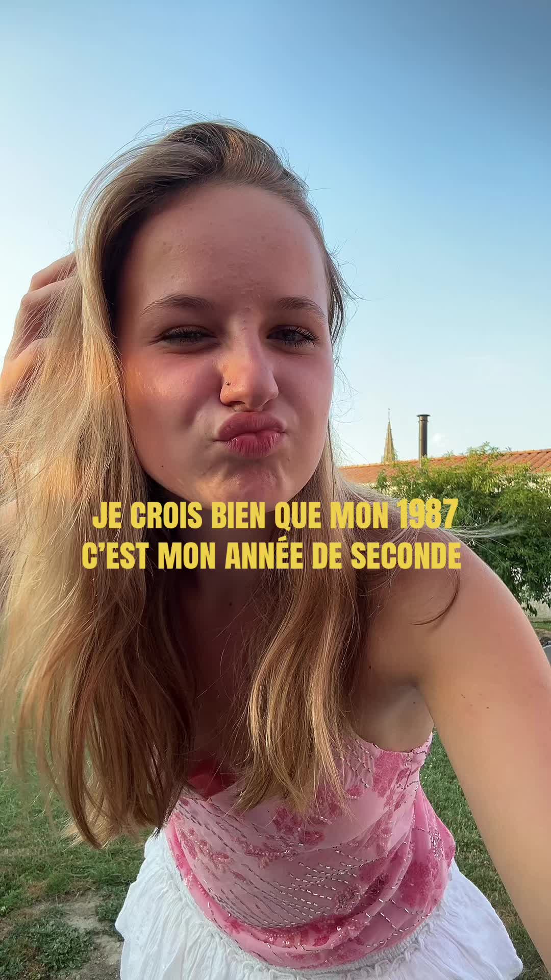 @lolaaa