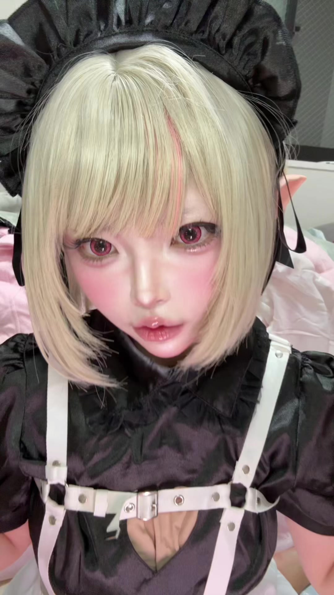 @あるく