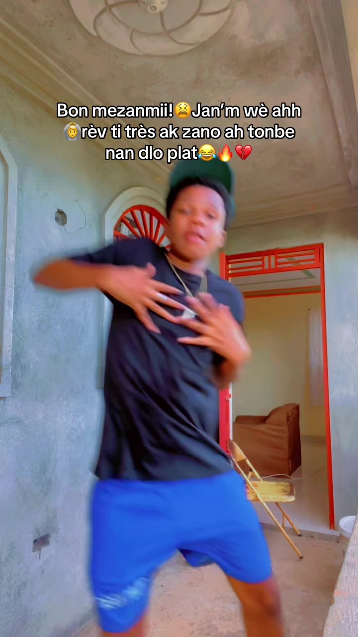 @𝐍𝐎𝐓 𝐒𝐏𝐘🛸🎭