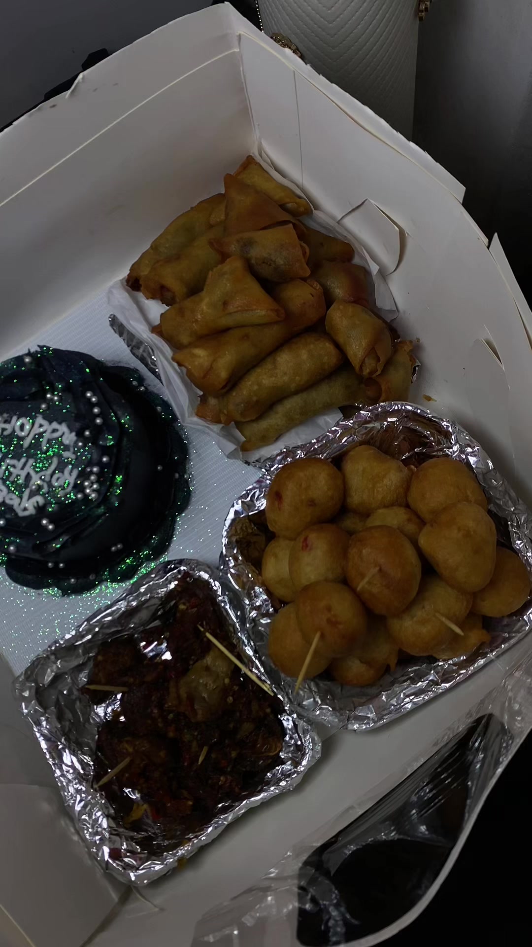 @rejoicebakesnsurprise