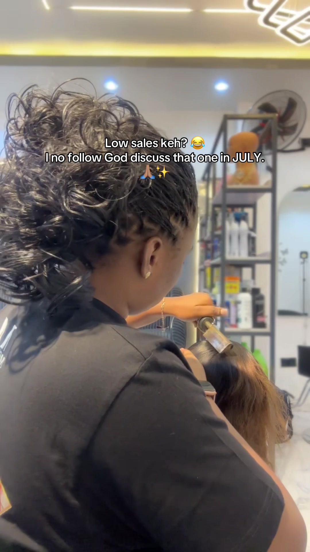 @Lagos island hairstylist
